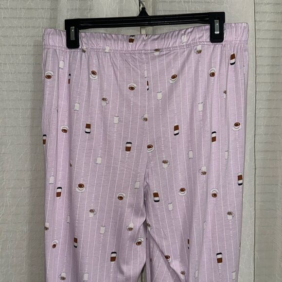 RAEβDUNN. M Lavender White CAFFEINE CLUB. V-Neck Short Sleeve Tee Pants PJ Set - Picture 10 of 13